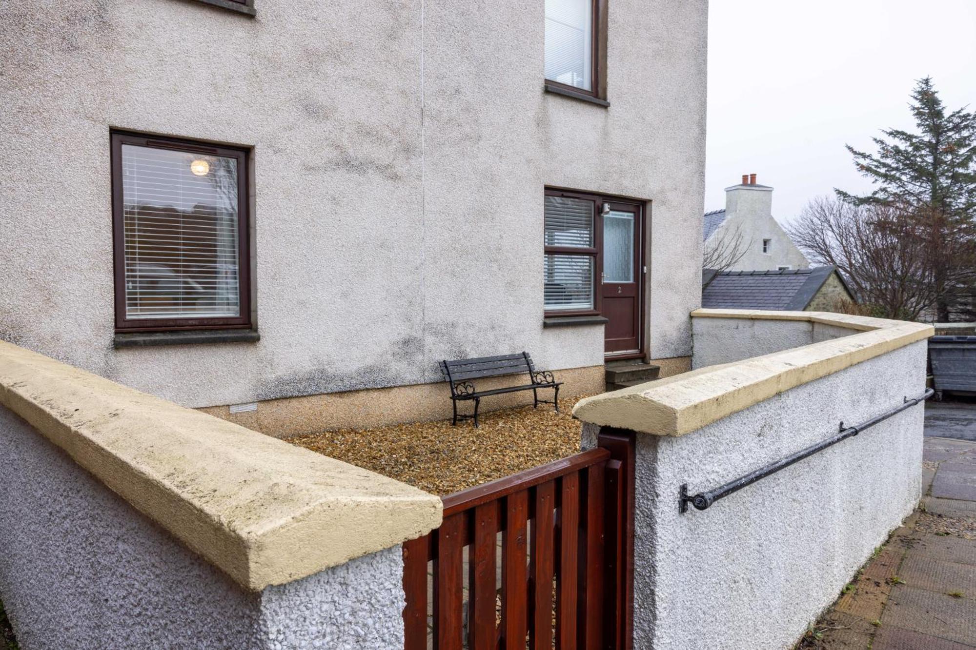 Stouts Court Apartment Lerwick Exterior photo